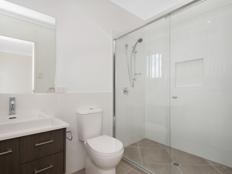 2 Burnett Street, Pimpama QLD 4209