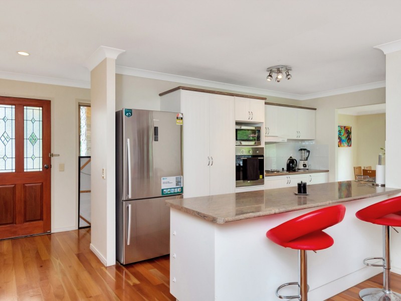 14 Trentham Court, Parkwood QLD 4214