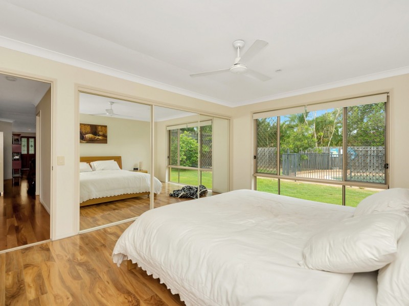 14 Trentham Court, Parkwood QLD 4214