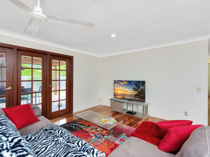 14 Trentham Court, Parkwood QLD 4214