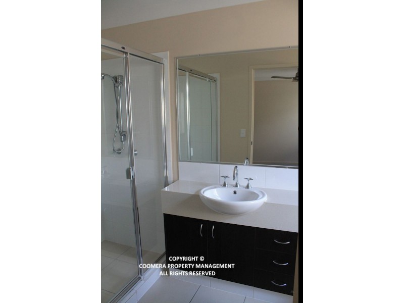 9 Christopher Street, Pimpama QLD 4209