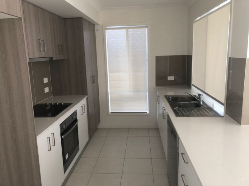 5 Sibley Street, Pimpama QLD 4209