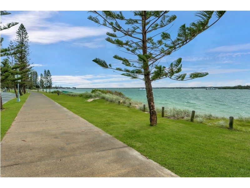 12/15 Brighton Street, Biggera Waters QLD 4216