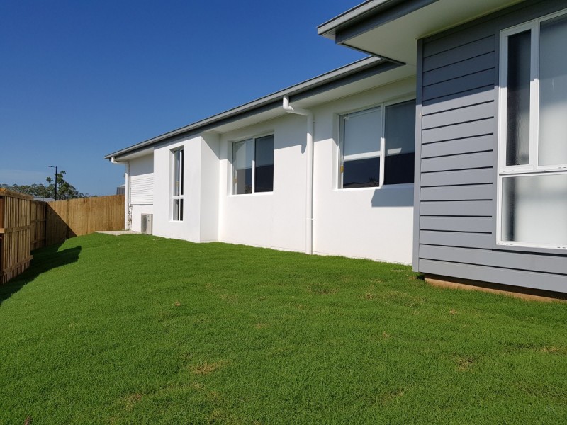 1/52 Dales Way, Coomera QLD 4209