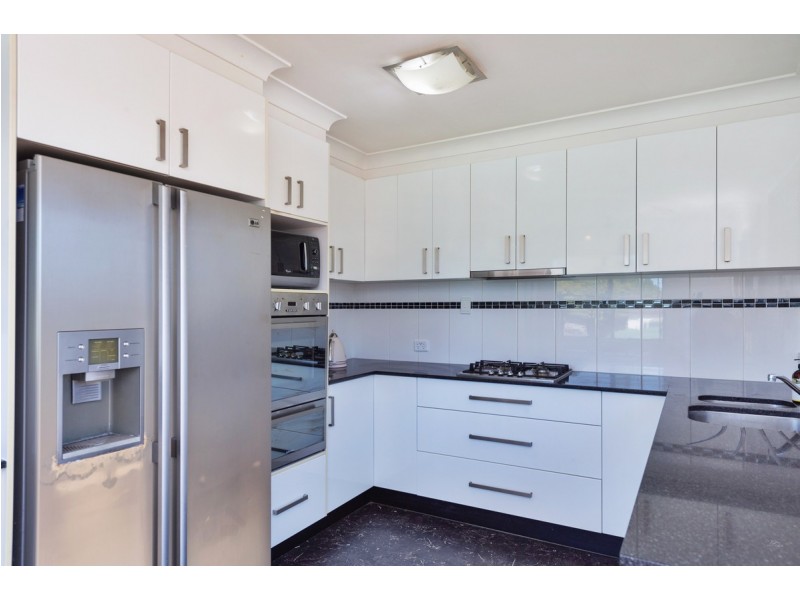 300 Middle Road, Boronia Heights QLD 4124