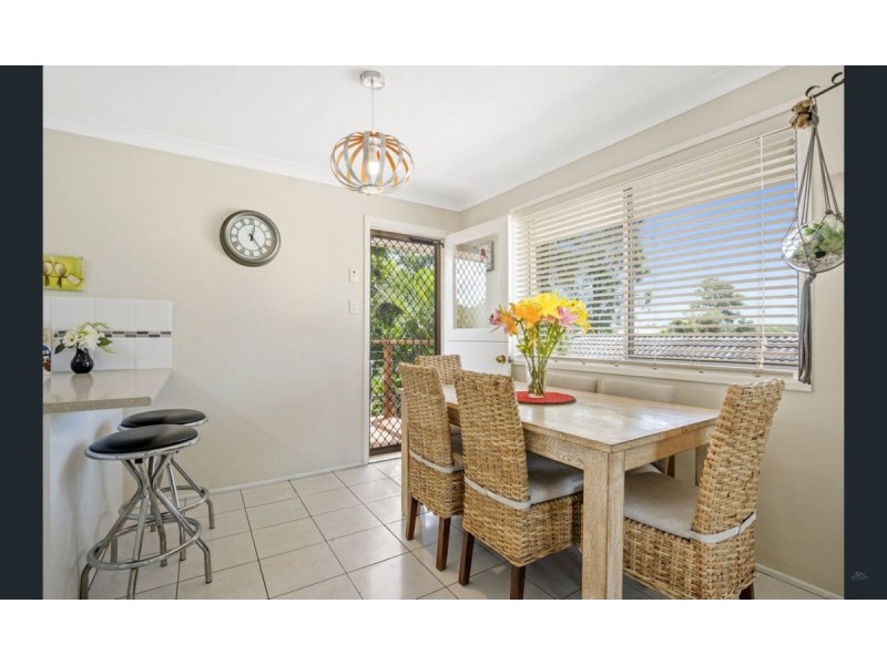 22 Ashford Road, Helensvale QLD 4212