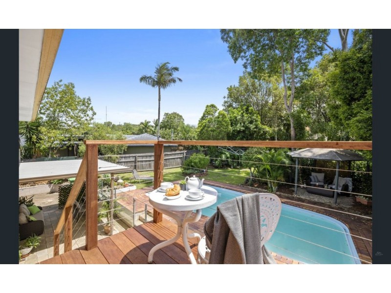 22 Ashford Road, Helensvale QLD 4212