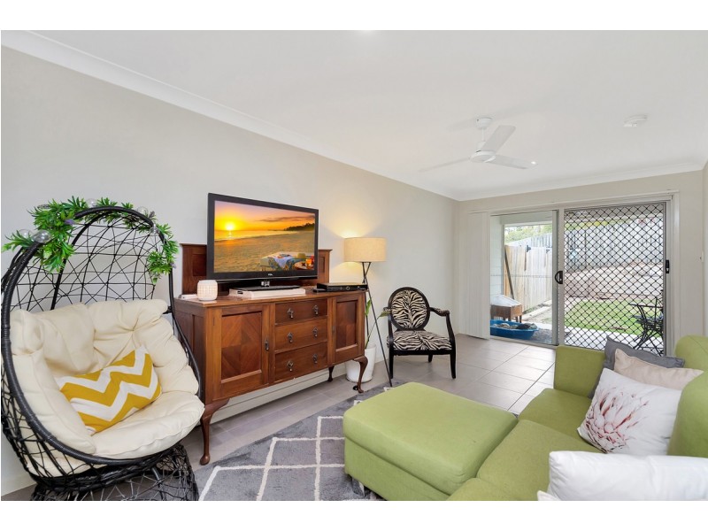 2/24 Lane Court, Mount Warren Park QLD 4207