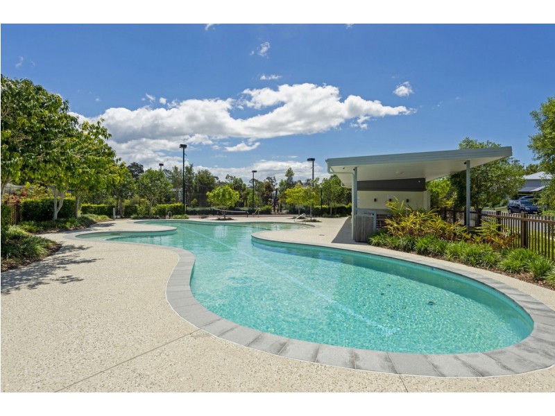 25 Melville Drive, Pimpama QLD 4209