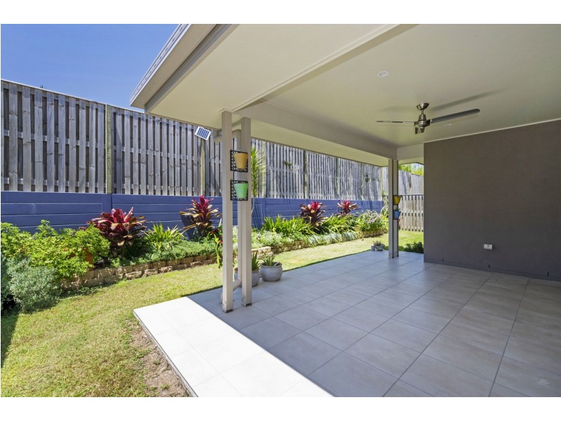 25 Melville Drive, Pimpama QLD 4209