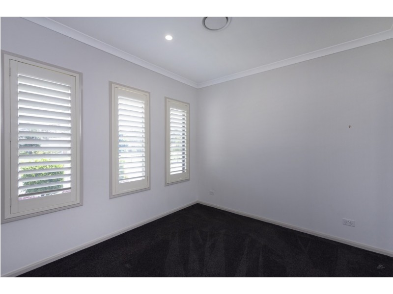 25 Melville Drive, Pimpama QLD 4209