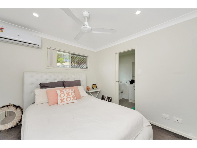 24 Lane Court, Mount Warren Park QLD 4207