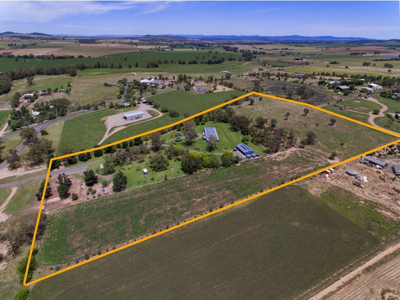 17 Wenz Lane, Canowindra NSW 2804