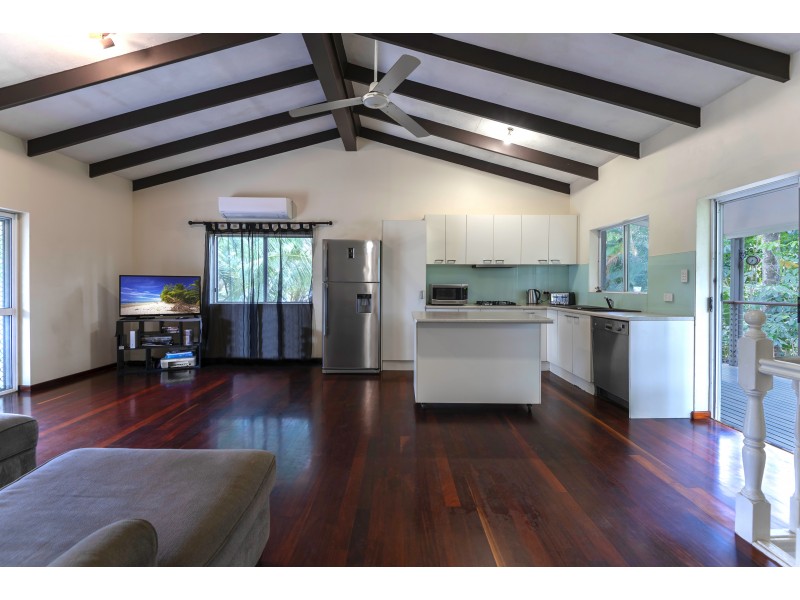3 Noli Cl, Mossman QLD 4873