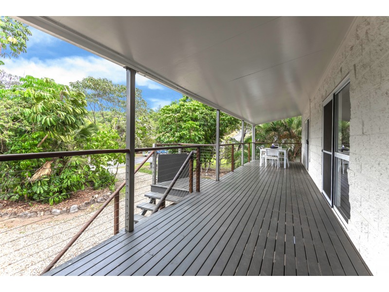 3 Noli Cl, Mossman QLD 4873