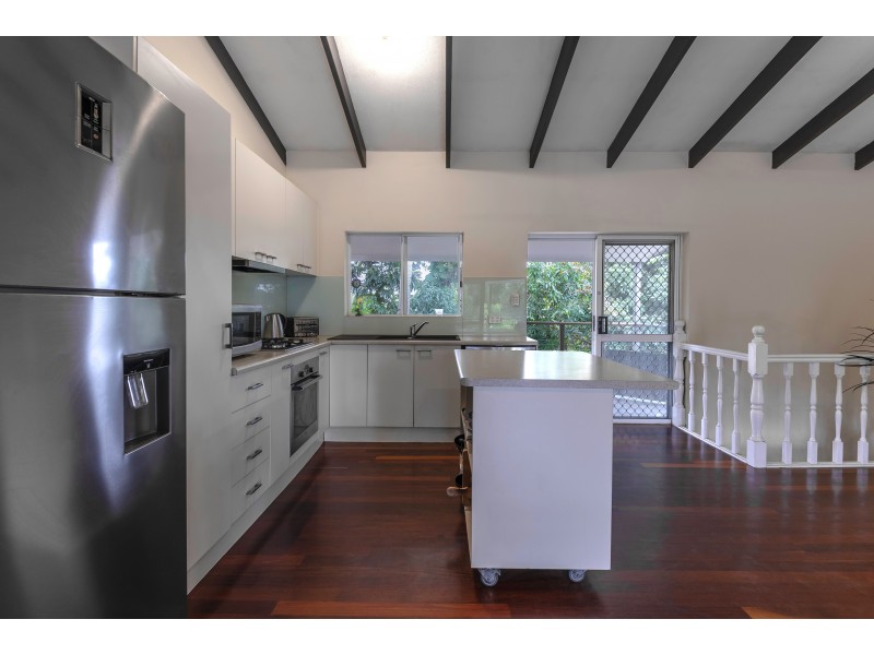 3 Noli Cl, Mossman QLD 4873