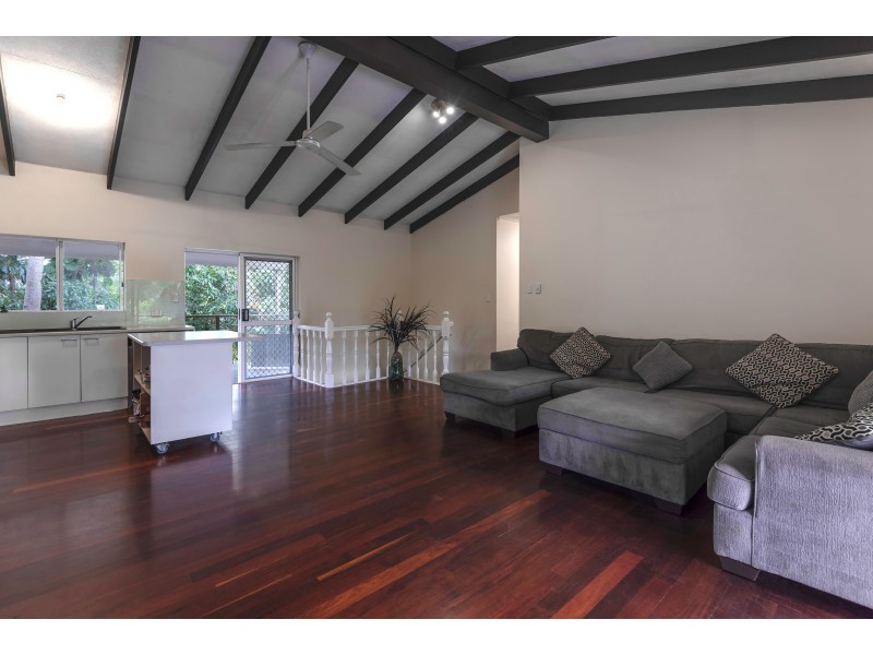 3 Noli Cl, Mossman QLD 4873