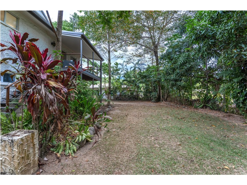 3 Noli Cl, Mossman QLD 4873