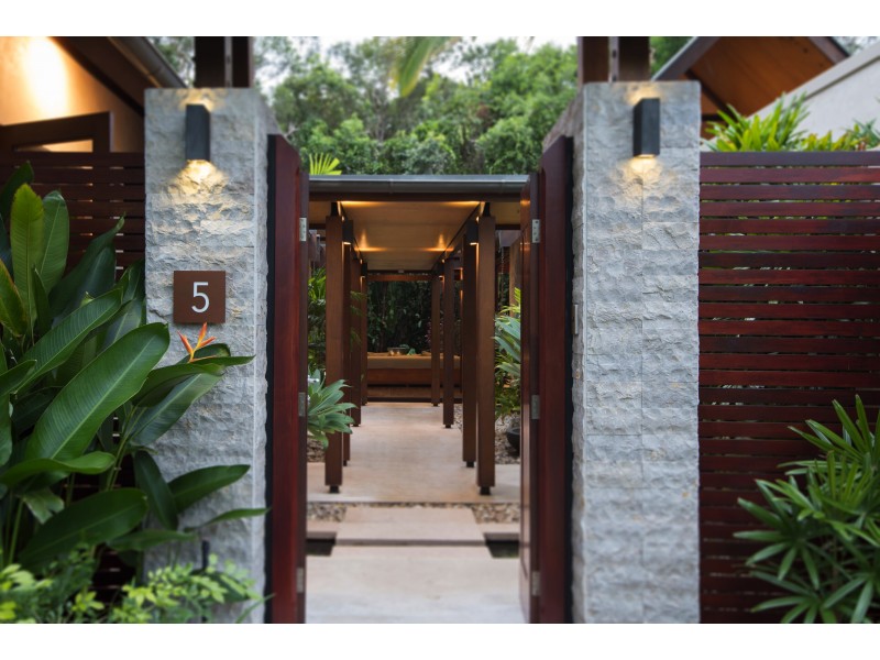 Villa 5 Bale Drive, Port Douglas QLD 4877