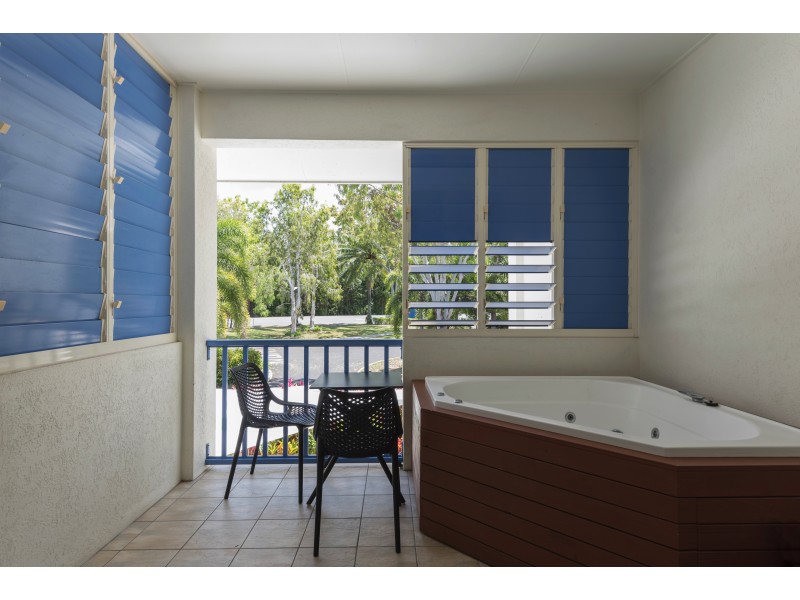 Unit 8/2-16 Langley Rd, Port Douglas QLD 4877