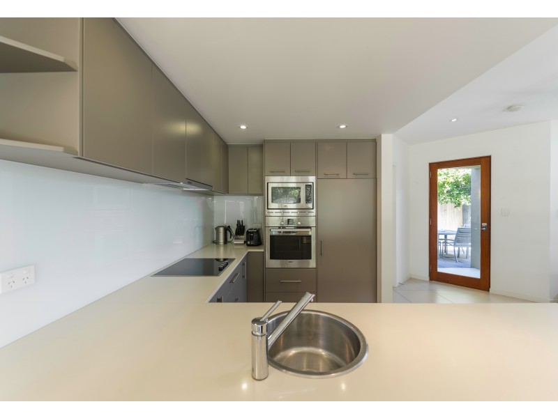 Villa 2/21 Langley Rd, Port Douglas QLD 4877