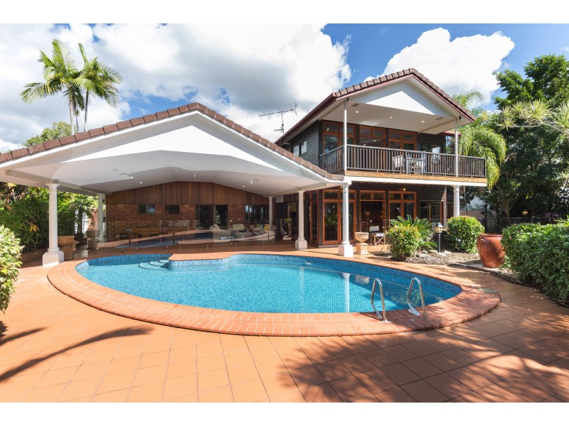 70 Kewarra St, Kewarra Beach QLD 4879