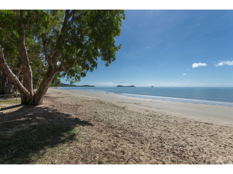 70 Kewarra St, Kewarra Beach QLD 4879