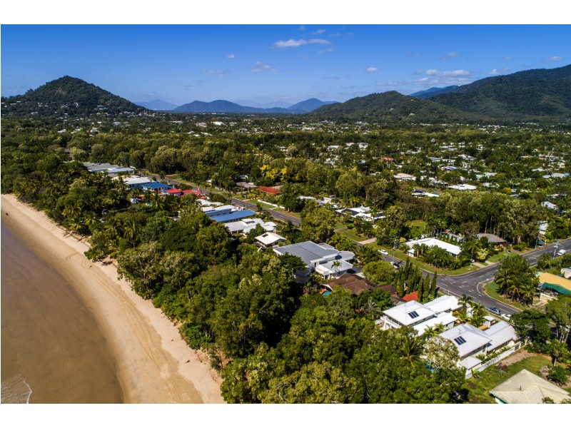 70 Kewarra St, Kewarra Beach QLD 4879