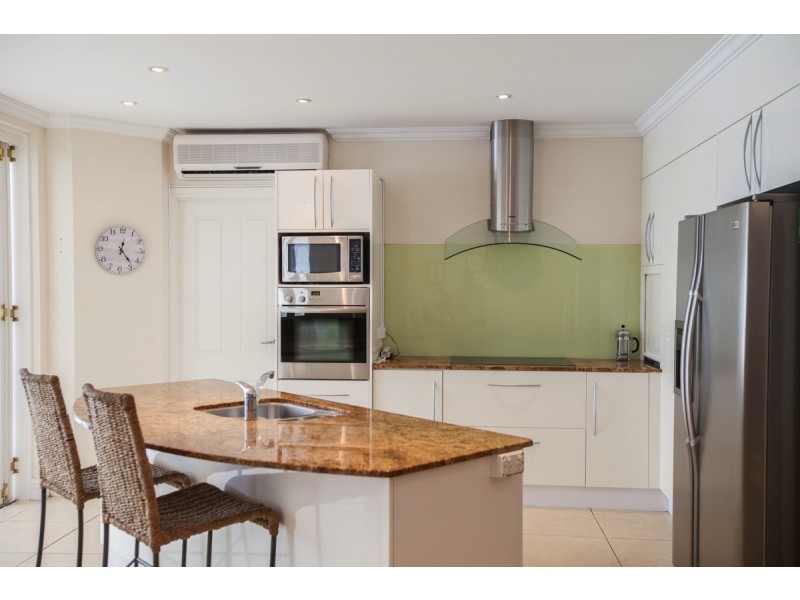 1/14/16 Andrews Close, Port Douglas QLD 4877