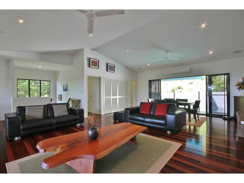 19-25 Coral Sea Drive, Mossman QLD 4873