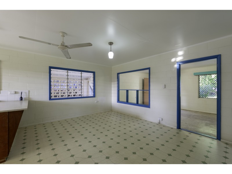 74 Marine Parade, Newell QLD 4873