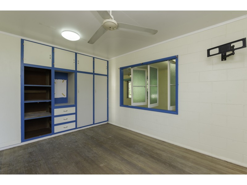 74 Marine Parade, Newell QLD 4873