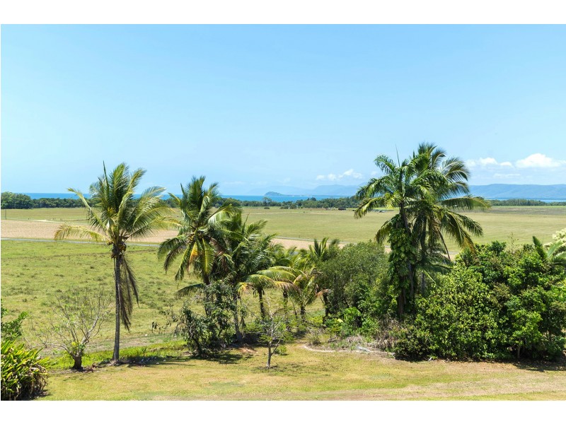 3 Seaview Court, Rocky Point QLD 4873