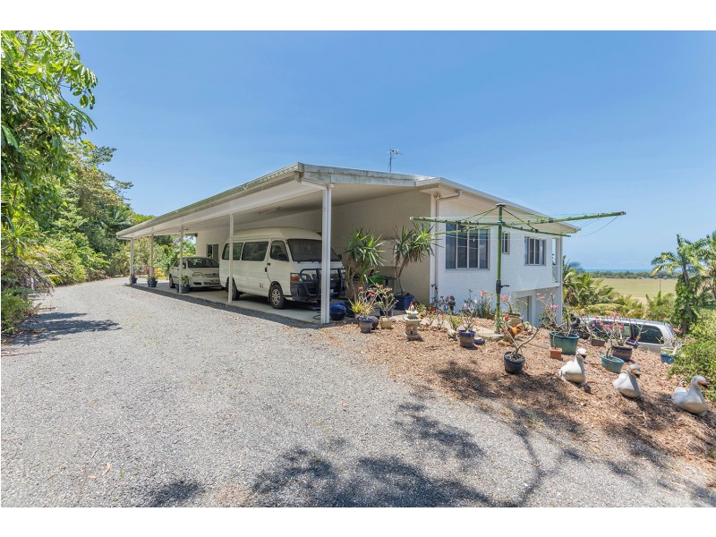 3 Seaview Court, Rocky Point QLD 4873