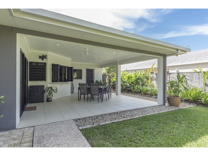18 Sandpiper St, Port Douglas QLD 4877
