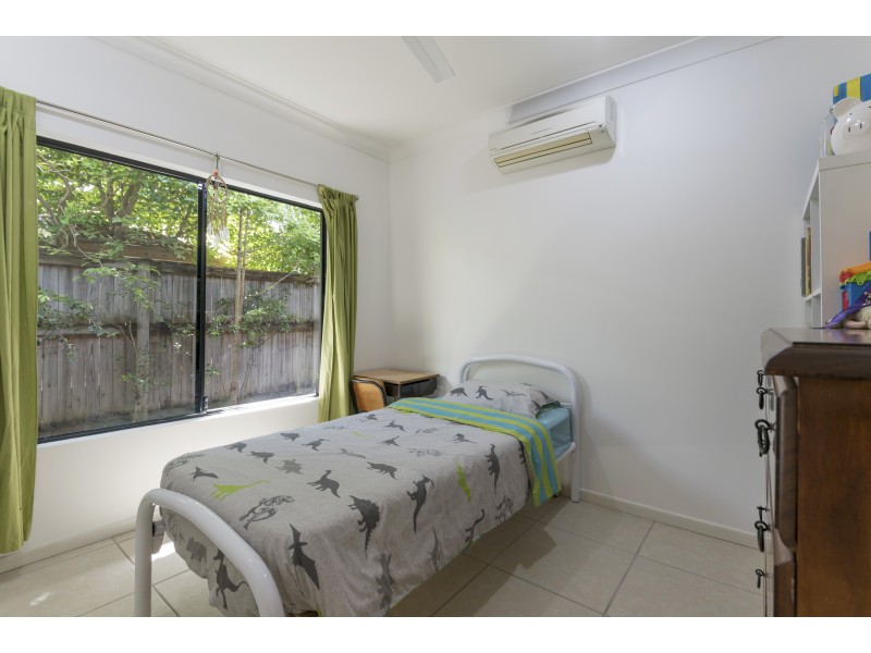 18 Sandpiper St, Port Douglas QLD 4877