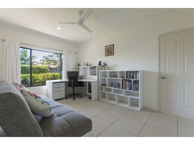 18 Sandpiper St, Port Douglas QLD 4877