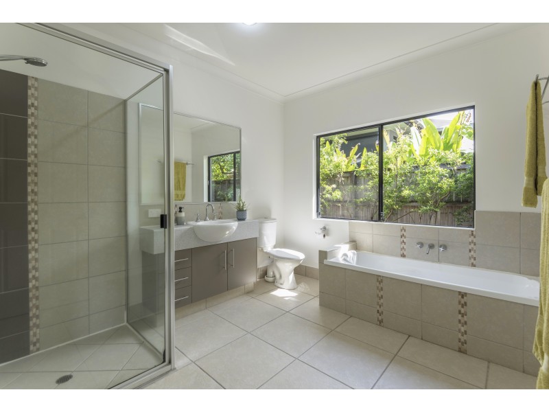 18 Sandpiper St, Port Douglas QLD 4877