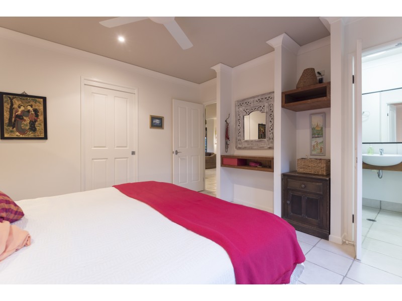 7 Lorikeet Cl, Port Douglas QLD 4877