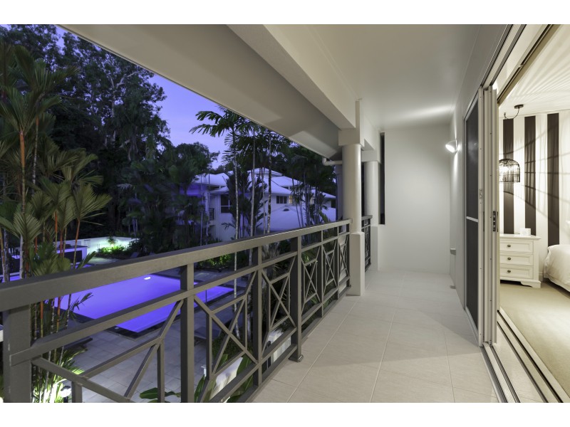 9 ‘Plantation House’ 15 Andrews Close, Port Douglas QLD 4877