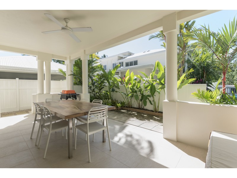 9 ‘Plantation House’ 15 Andrews Close, Port Douglas QLD 4877