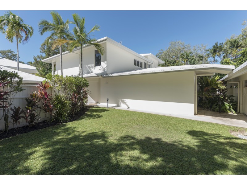 9 ‘Plantation House’ 15 Andrews Close, Port Douglas QLD 4877