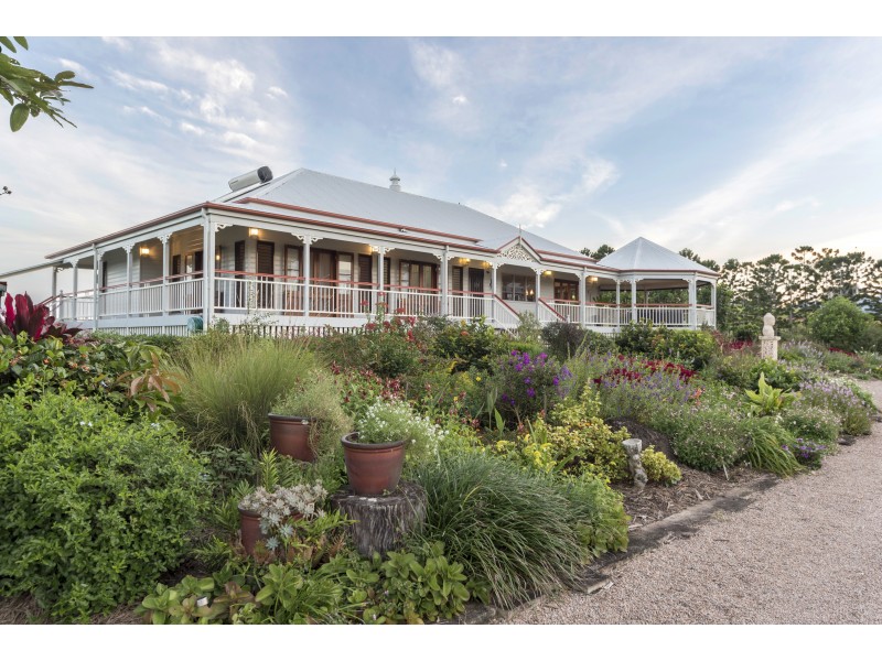 1253 Mossman Mount Molloy Rd, Julatten QLD 4871