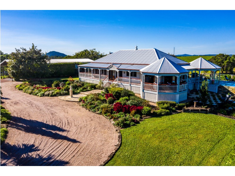 1253 Mossman Mount Molloy Rd, Julatten QLD 4871