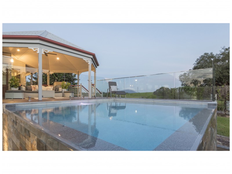 1253 Mossman Mount Molloy Rd, Julatten QLD 4871