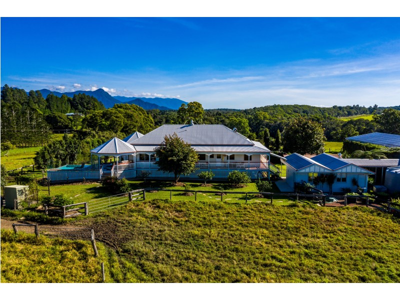 1253 Mossman Mount Molloy Rd, Julatten QLD 4871