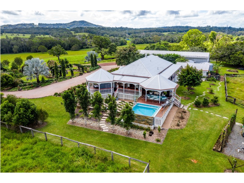 1253 Mossman Mount Molloy Rd, Julatten QLD 4871