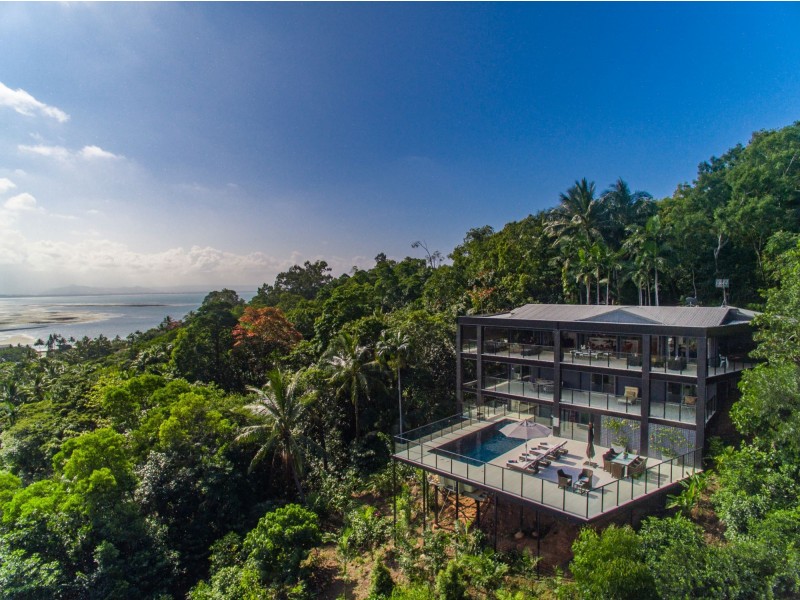 26 Island Point Road, Port Douglas QLD 4877