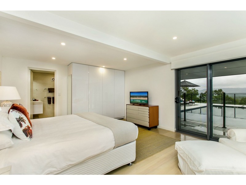 26 Island Point Road, Port Douglas QLD 4877