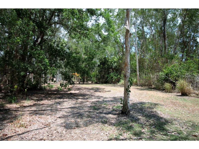 63 Milman Dr, Craiglie QLD 4877